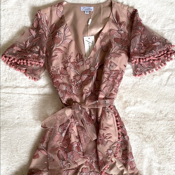 Twosisters Dresses & Skirts - Twosisters Sasha Wrap Mini Dress Sz. S